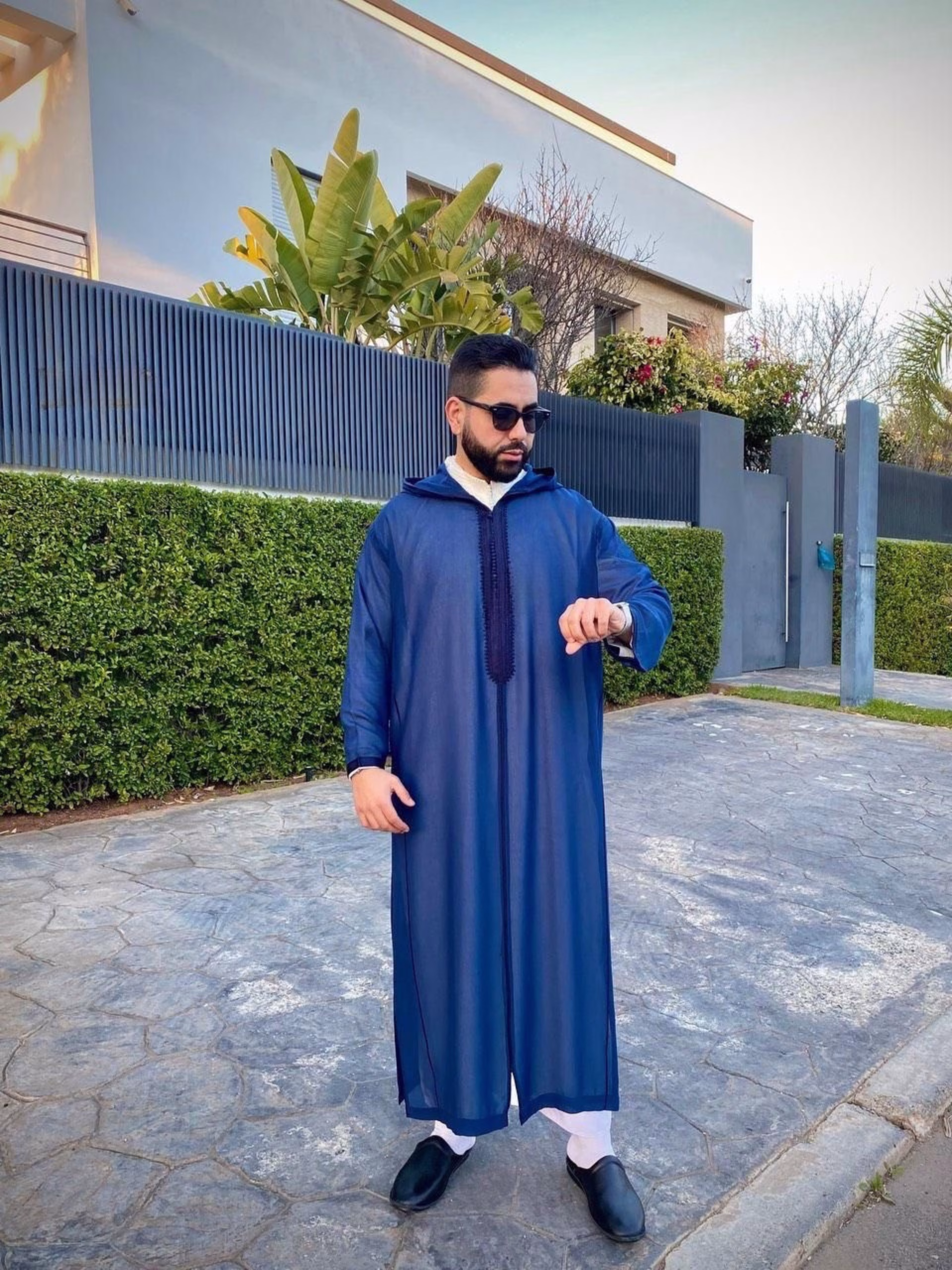 Full length Moroccan thobe Djellaba Sousdi in blue